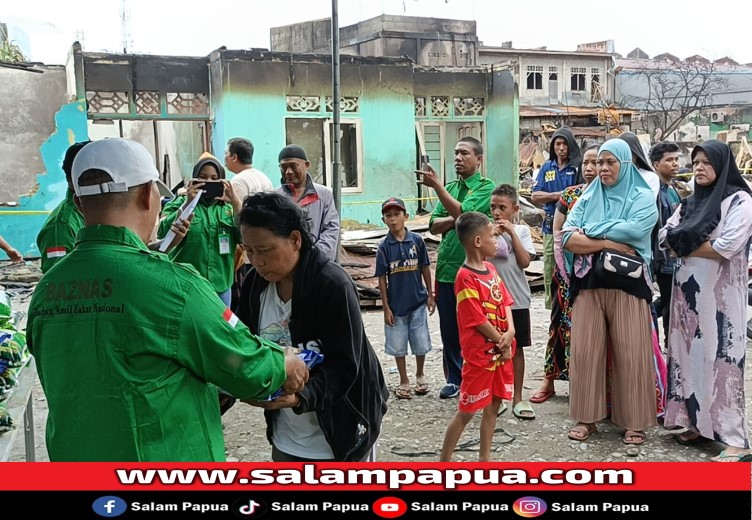 BAZNAS Timika Sigap Bantu Korban Kebakaran Di Jalan Ki Hadjar Dewantara