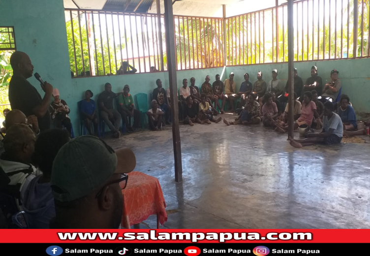 Kunjungi Suku Kamoro Di Lakahia Kaimana, YPMAK Tawarkan Beasiswa Prestasi Dan Program Pengusaha