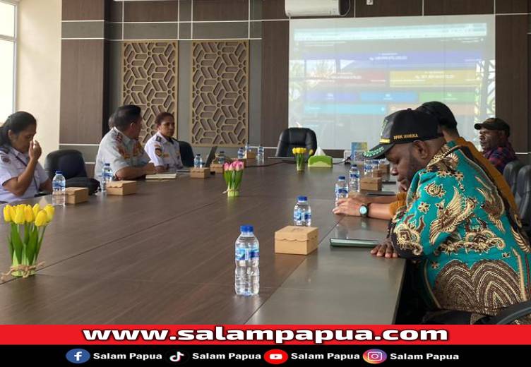 Komisi IV DPRK Mimika Soroti Serapan Anggaran Dan Subsidi Penerbangan Saat Kunker Ke Dishub