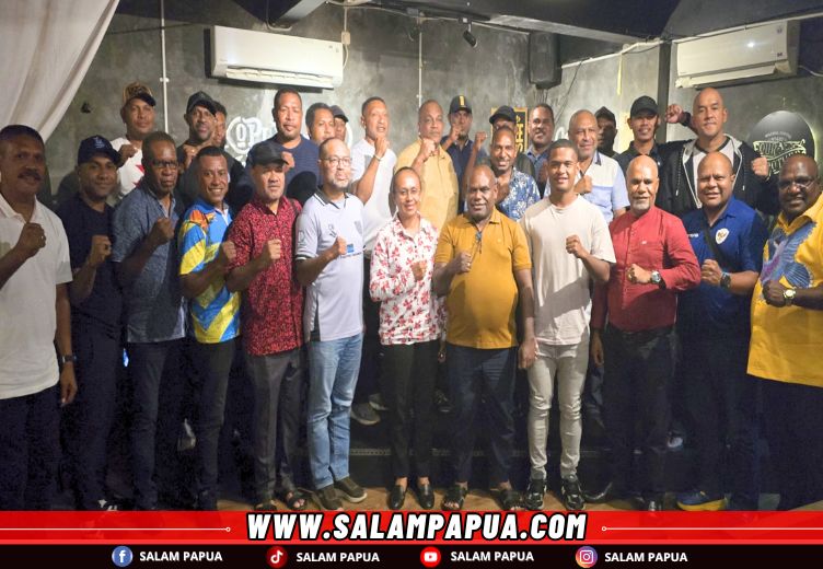 Gubernur Dan Wagub Papua Tengah Hadiri Jamuan Makan Malam Bersama Persipura All Star