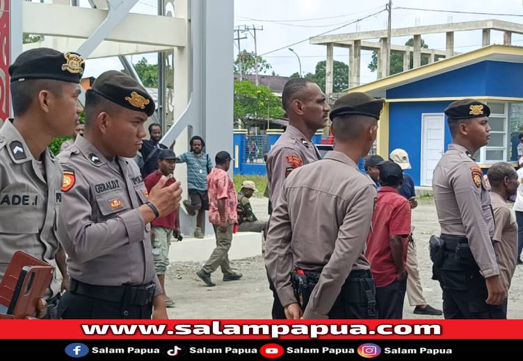 50 Personel Kawal Ketat Aksi Demo Masyarakat 4 Distrik Di Kantor Dishub Mimika