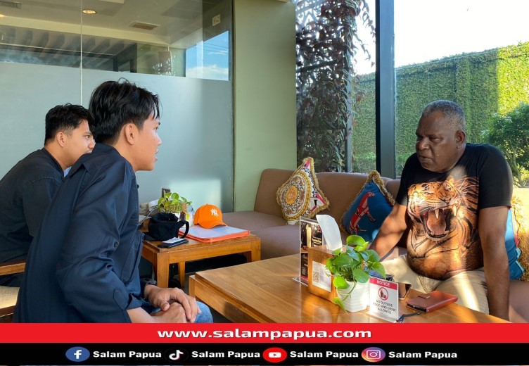 Tiga Kampung Di Distrik Mimika Timur Jauh Menerima Bantuan Program Papua Terang