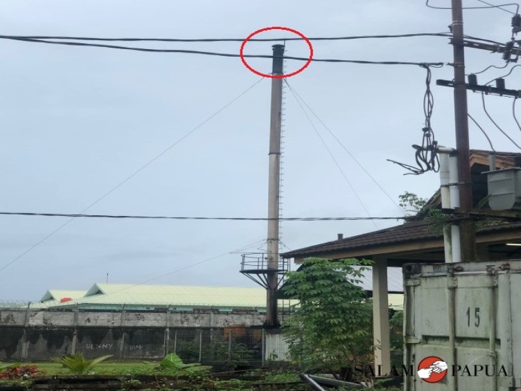 SEKOLAH-ASRAMA TARUNA PAPUA KELUHKAN ASAP PEMBAKARAN LIMBAH MEDIS RSUD MIMIKA