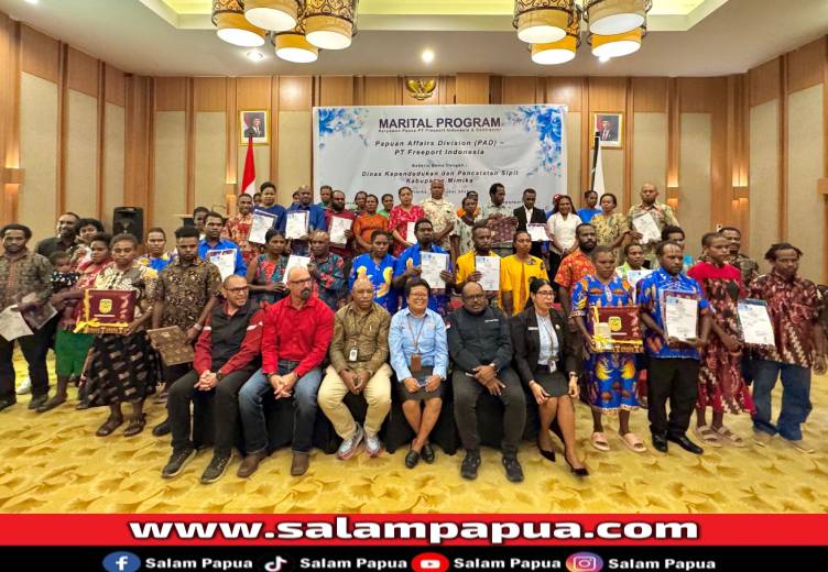 PTFI Dan Disdukcapil Mimika Fasilitasi Nikah Massal Bagi 25 Pasangan Karyawan OAP