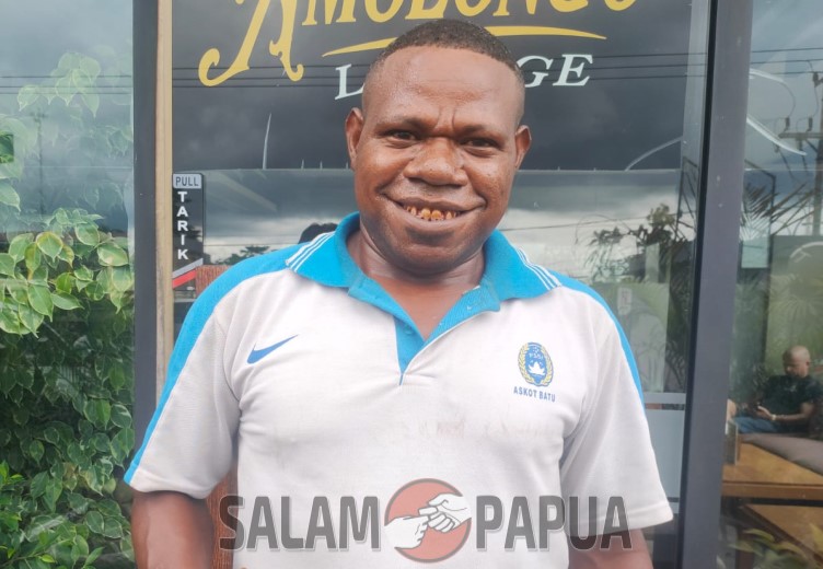 Anak Amungme Terpilih Jadi Wasit Futsal Babak Kualifikasi PON XXI Aceh Di DOB Papua Raya