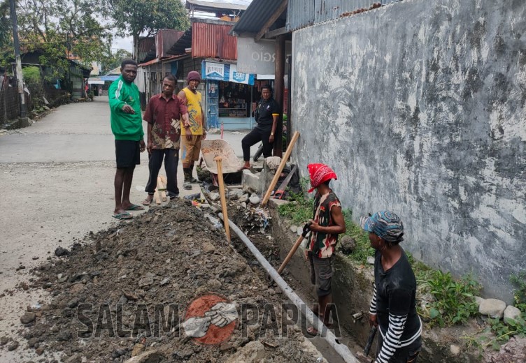 Pekerjaan Pembangunan Di Kelurahan Diminta Libatkan Tenaga Pemuda Kompleks