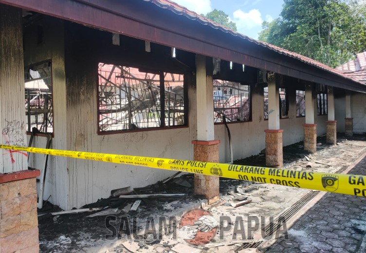Dewan Minta Disdik Mimika Bangun Kembali Asrama SD Sentra Pendidikan Yang Terbakar