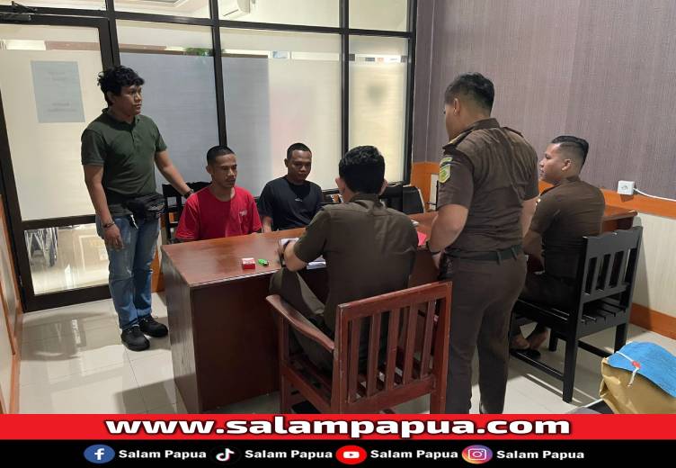 Terancam 20 Tahun Penjara, Polisi Serahkan Tiga Tersangka Kasus Narkotika Ke Kejari Mimika