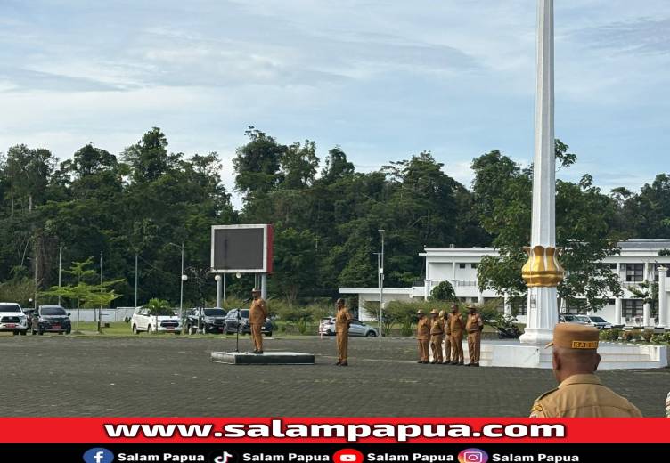 Apel Perdana 2026, Bupati Mimika Instruksikan Satpol PP Tindak Pegawai Langgar Aturan