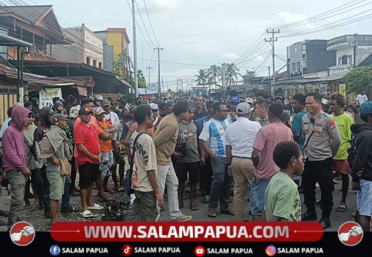 Tiga Toko Emas Siap Beli, Pendulang Kembali Duduki Jalan Ahmad Yani Timika