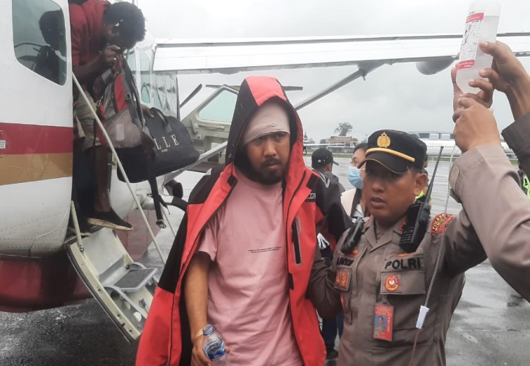 Korban Penembakan KKB Di Puncak Dievakuasi Ke Timika