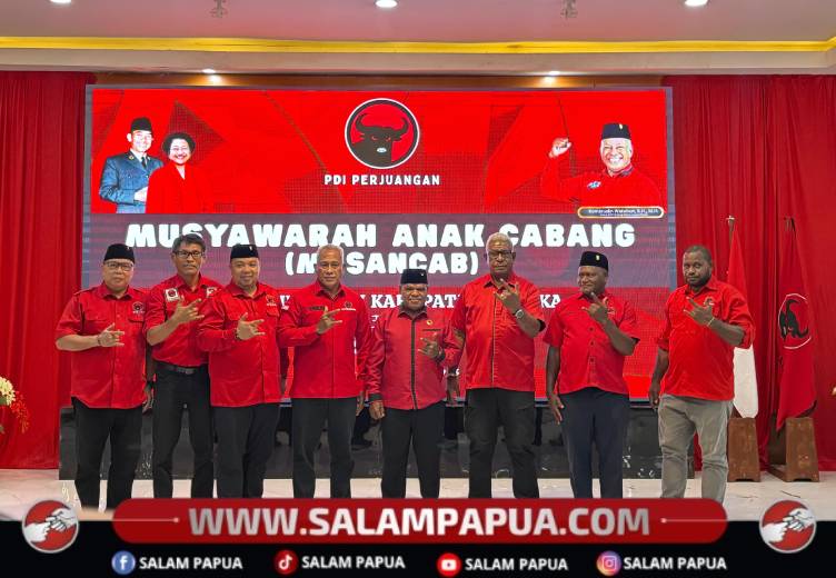 Hadiri Musancab PDI-P Mimika, Komarudin Watubun: PAC Harus Punya Komitmen Jelas
