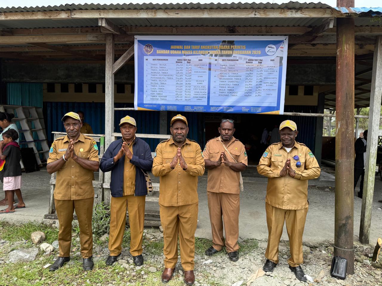 Bupati Kabupaten Nduga, Yoas Beon, S.IP bersama jajarannya usai pencanangan 3 jenis subsidi bagi masyarakat dari Pemerintah Pusat di Kenyam, Selasa (22/9/2026)(Salampapua.com/Elea Worom)