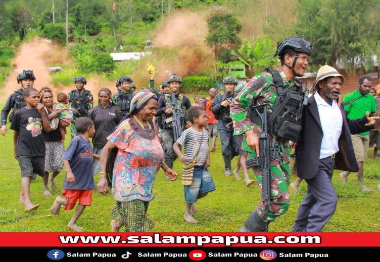 Dengan Gembira Masyarakat Kembali Ke Hameyo Intan Jaya Pasca Gangguan KKB