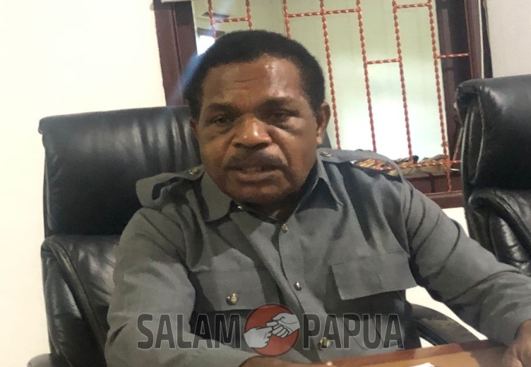 DEWAN SEBUT DISDIK MIMIKA BELUM MEMBERI PERHATIAN DAN SOLUSI KEPADA PENDIDIKAN DI WILAYAH PESISIR