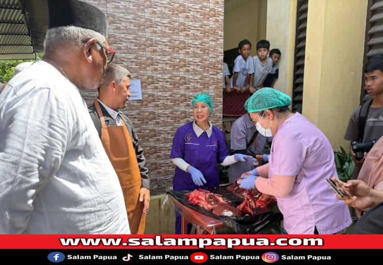 Disnakkeswan Mimika: Daging Kurban Hasil Pemeriksaan Post Mortem Layak Dikonsumsi