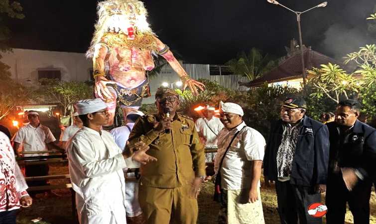 UMAT HINDU DI MIMIKA GELAR PAWAI OGOH-OGOH, PLT BUPATI MIMIKA: SELAMAT HARI RAYA NYEPI