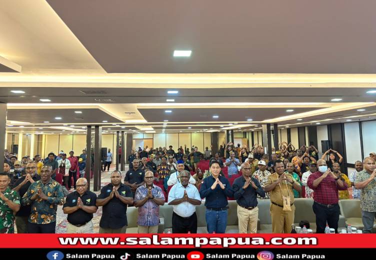 Alumni YPMAK Deklarasi “Anyaman Noken Sudah Siap”