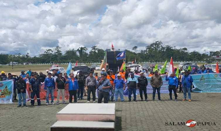 DEMO RATUSAN BURUH DI MIMIKA SASAR PJ GUBERNUR PAPUA TENGAH, PLT BUPATI MIMIKA, KETUA DPRD MIMIKA DAN PRESDIR PTFI, BERIKUT ISI ASPIRASINYA