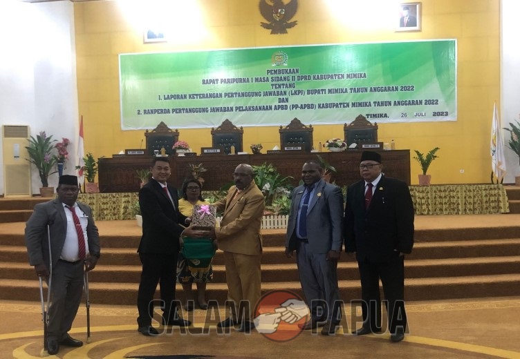 DPRD GELAR PARIPURNA LKPJ BUPATI MIMIKA TAHUN 2022, TERDAPAT SILPA RP 1,2 TRILIUN DAN CAPAI WTP KETUJUH KALINYA