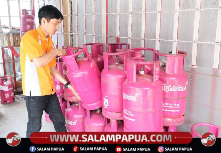 Suplai Masuk, Pertamina Patra Niaga Distribusikan Bright Gas Ke Agen Di Timika