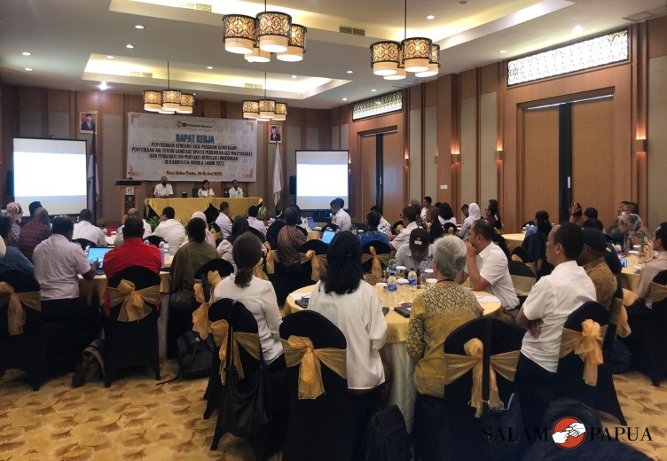 SUSUN RENCANA AKSI BAGI KESEHATAN MASYARAKAT, PEMKAB MIMIKA GELAR RAPAT KERJA BERSAMA MITRA