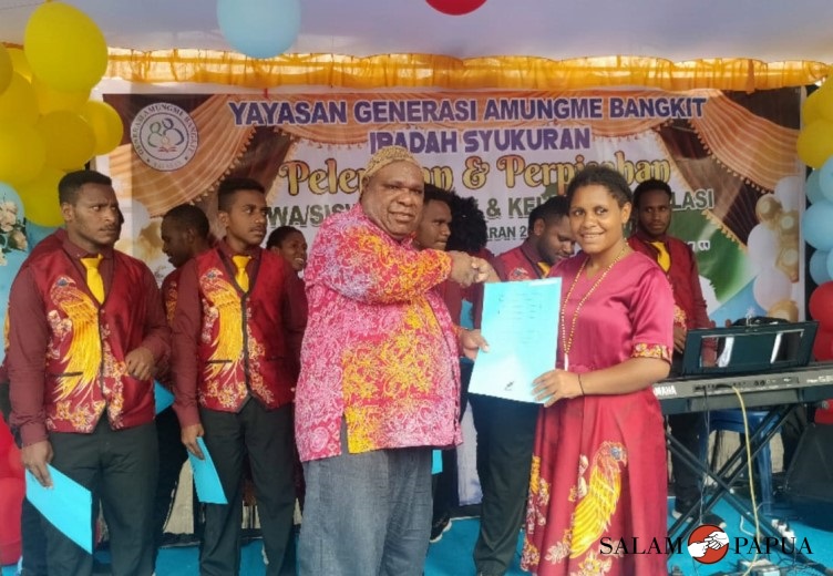 YGAB GELAR SYUKURAN KELULUSAN PULUHAN SISWA KELAS IX DAN KELAS MATRIKULASI, ORANG AMUNGME HARUS PUNYA MASA DEPAN