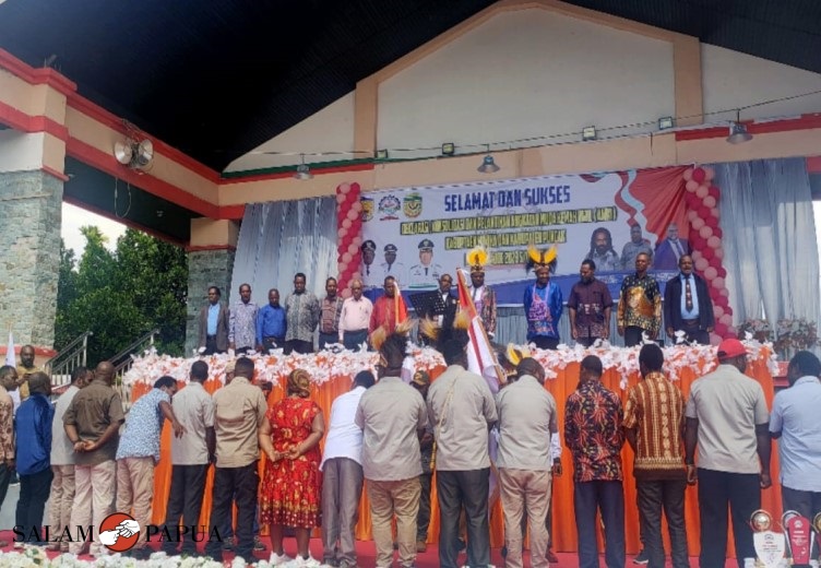 PENGURUS AMKI DPD II PUNCAK DAN MIMIKA PERIODE 2023-2027 RESMI DILANTIK