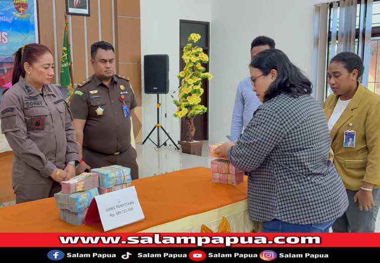 Tersangka Dugaan Korupsi Jembatan Agimuga Kembalikan Uang Rp 685 Juta Ke Kejari Mimika