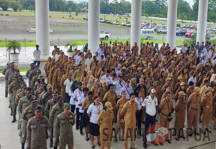 Pj Sekda Mimika: Mari Kita Tetap Menjaga Solidaritas Sebagai ASN Dan Loyal Kepada Pimpinan Daerah