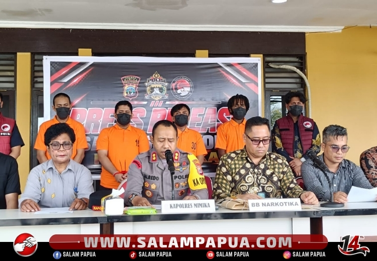 Polres Mimika Musnahkan Ratusan Gram Sabu Dan Ganja, Empat Tersangka Terancam 20 Tahun Penjara