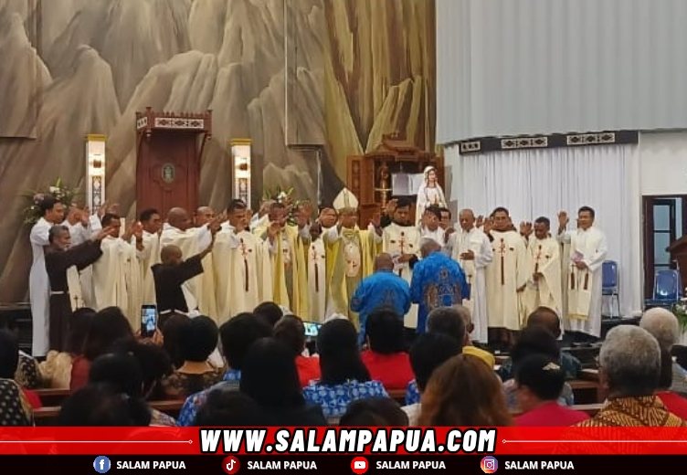 Dipimpin Uskup Amboina, JOEL Gelar Misa Syukur Dan Ramah Tamah Bersama Warga Timika