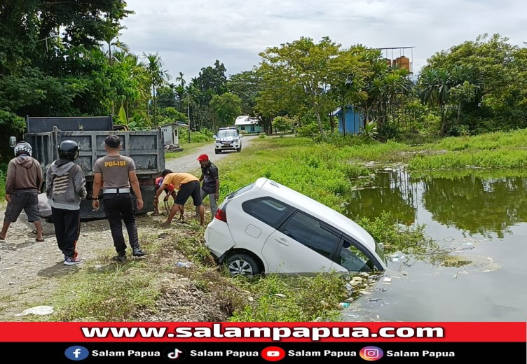 Avanza Putih  Nyungsep Di Belakang MSC SP5, Warga Sempat Lihat Pria Jalan Sempoyongan