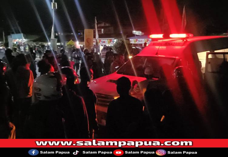 Tuntut Pelaku Segera Ditangkap, Warga Bawa Jenazah Dua Korban Pembunuhan Ke Polres Mimika