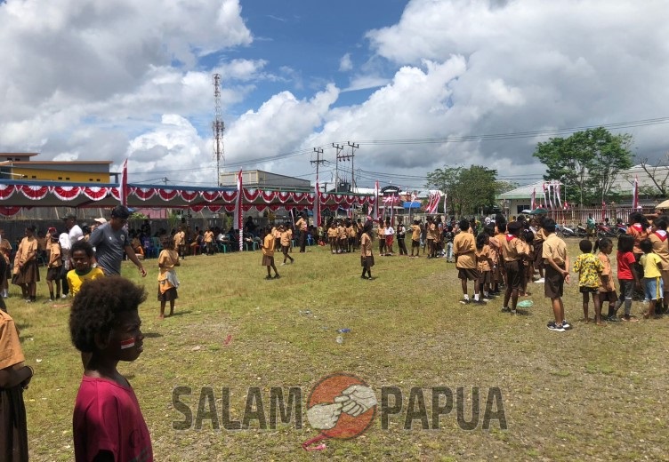Masyarakat Kampung Nawaripi Antusias Mengikuti Lomba HUT RI Ke-78