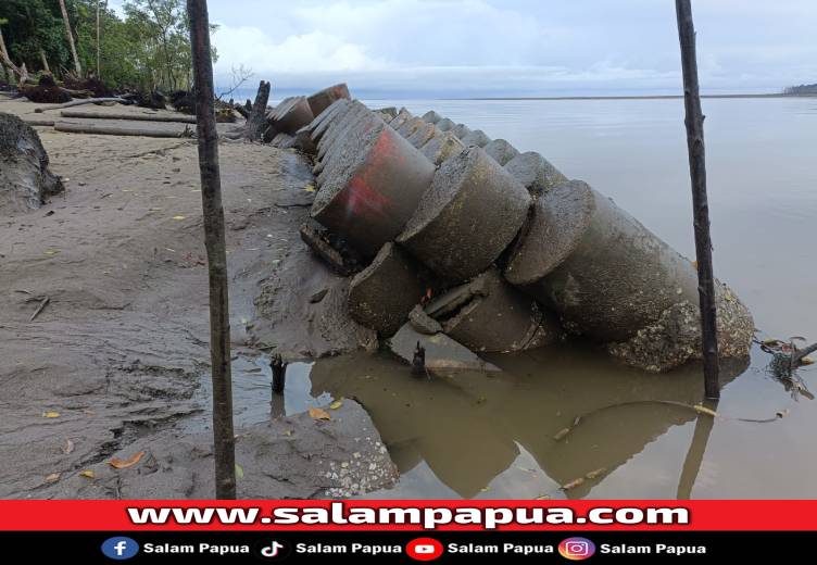 Pembangunan Talud Mangkrak, Abrasi Ancam Kampung Atuka