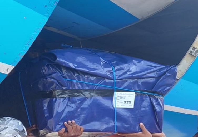 Jenazah Michelle Kurisi Doga Tiba Di Jayapura Disambut Isak Tangis Keluarga