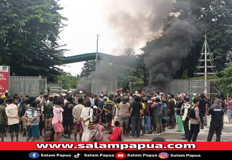 Tuntut Pertanggungjawaban Kecelakaan Maut, Warga Sempat Blokade Gerbang Check Point 28