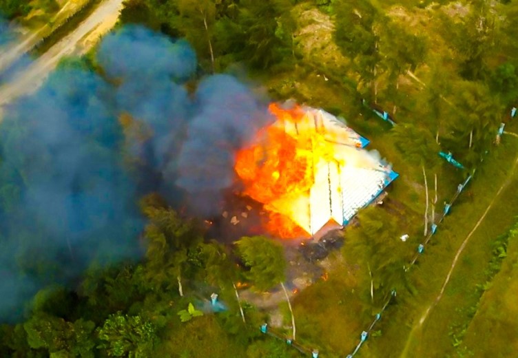 KKB Intan Jaya Kembali Membakar 4 Unit Rumah Warga Bantuan Dinsos