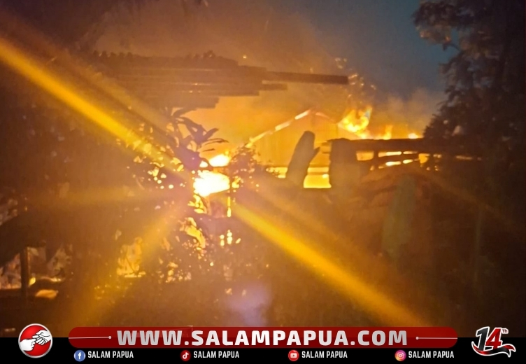 Rumah Warga Di Jalur 6 Jalan Pendidikan Timika Hangus Terbakar