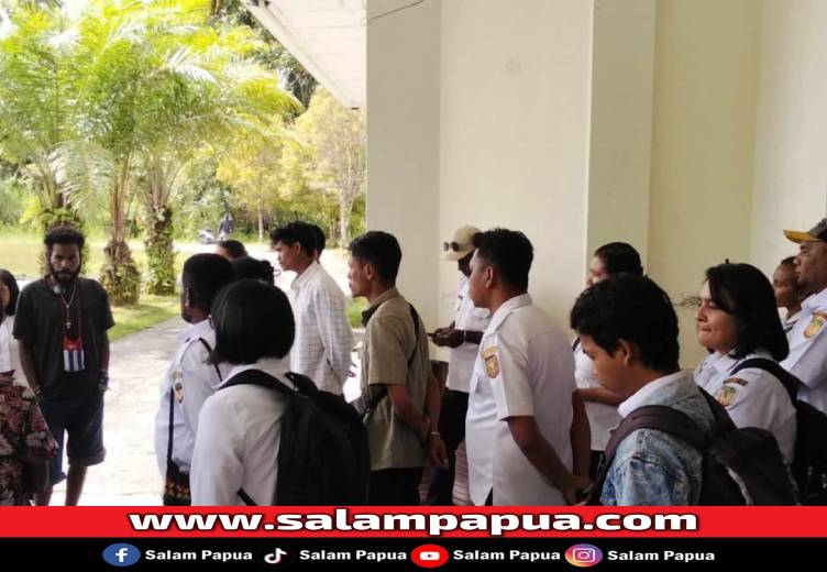 Kantor BKPSDM Mimika Kembali Dipalang Aliansi Pemuda Amungme