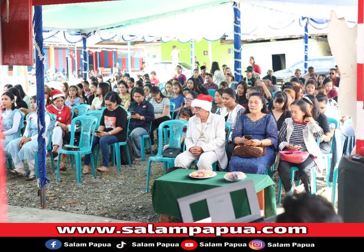 Sukacita Natal, Yayasan Melati, Dinas Sosial Dan Dinas Kesehatan Mimika Berbagi Sukacita Di Lokalisasi Kilometer 10