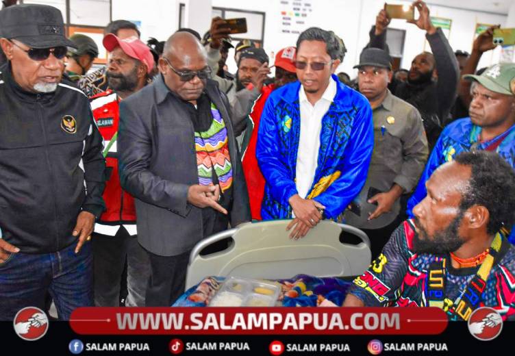 Kunjungi Korban Penembakan Di Puncak Jaya, Gubernur Meki Nawipa Pastikan Biaya Pengobatan Ditanggung