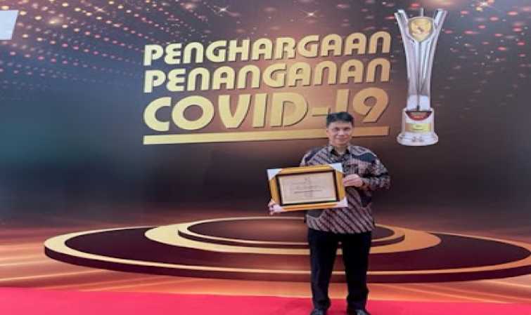 Penghargaan PPKM 2023 diterima langsung oleh dr. Darma Irawan, mewakili Rumah Sakit PT Freeport Indonesia di Gedung Dhanapala, Kementerian Keuangan Jakarta, pada Senin (20/3/2023) (Foto:Istimewa)
