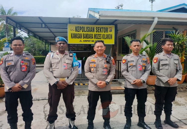 BANYAK CALON PENUMPANG PESAWAT MABUK MIRAS DITAHAN DI BANDARA MOZES KILANGIN TIMIKA