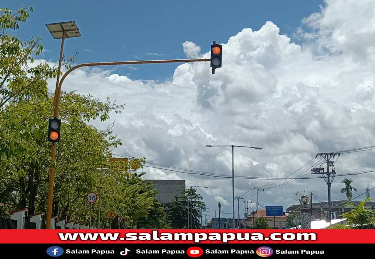 Dishub Mimika Pasang Lampu Pengingat Di 12 Zona Sekolah, Pengendara Diimbau Lebih Waspada