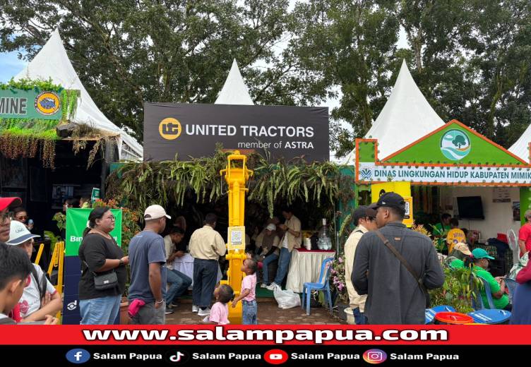 Dukung PTFI, United Tractors Kelola Limbah Plastik Jadi Aneka Perabotan
