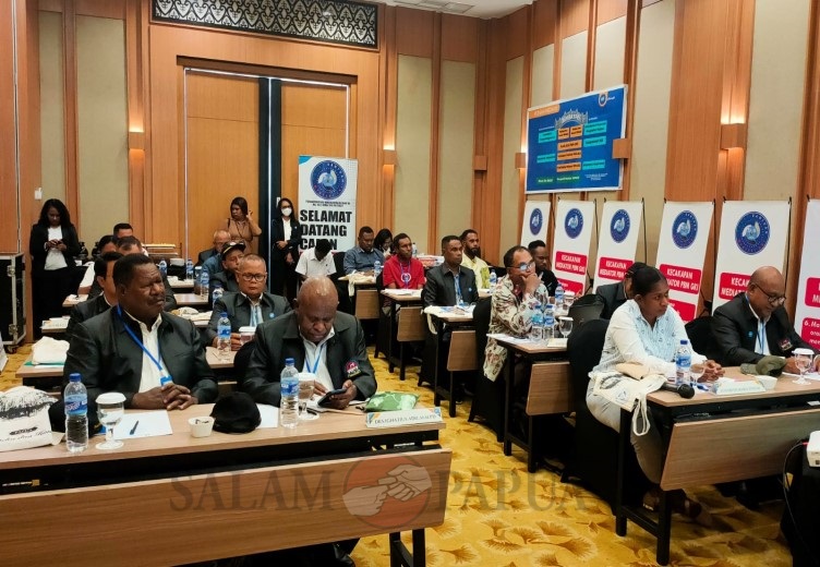 TELAH MENSERTIFIKASI 500 MEDIATOR DI PAPUA, PUSAT BANTUAN MEDIASI GKI GELAR PELATIHAN DAN SERTIFIKASI BERSAMA MEDIATOR FKUB MIMIKA