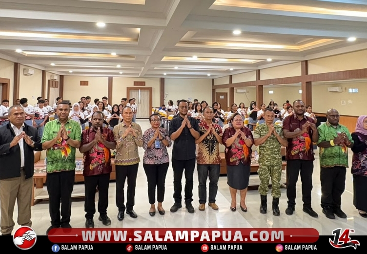 Kesbangpol Mimika Bekali Purna Paskibraka Jadi Agen Antinarkoba