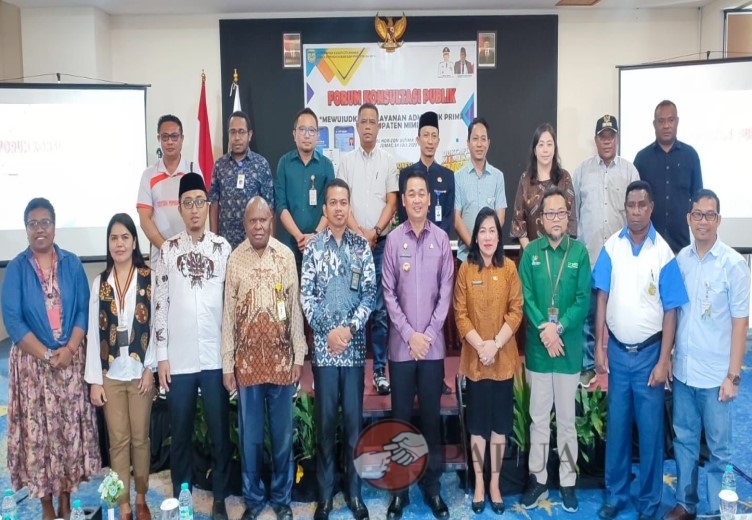 TINGKATKAN KUALITAS PELAYANAN YANG TRANSPARAN DAN AKUNTABEL, DISDUKCAPIL MIMIKA GELAR FORUM KONSULTASI PUBLIK